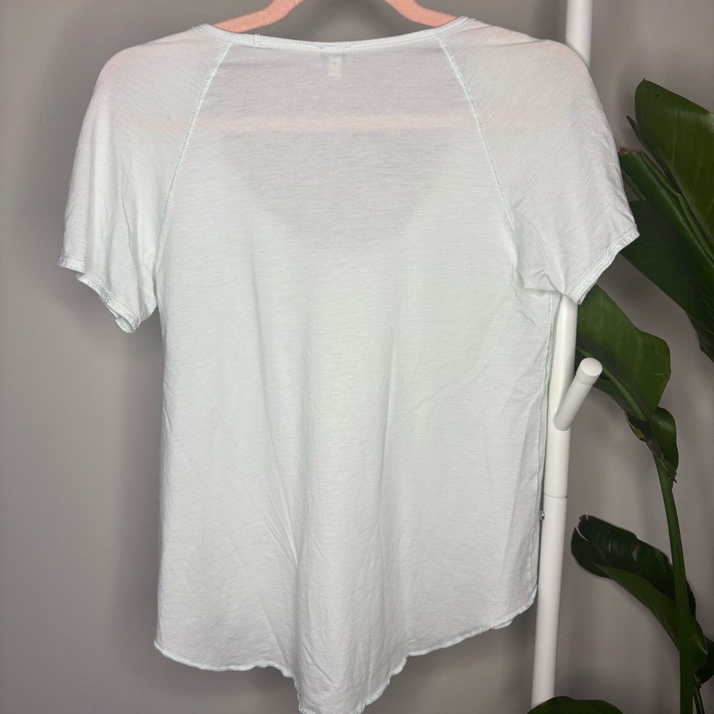 2/15$ 🍒 Aritzia Wilfred Light Blue Mint Relaxes Fit Short Sleeve T-Shirt Small - Picture 6 of 6